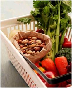 nuts, pcos, polycystic ovary syndrome, nutrition, diet